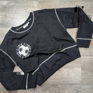 Umbro Pullover Sweatshirt Size M (10/12)